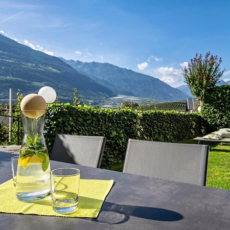 Weinreichhof Villa Castelbello Buitenkant foto