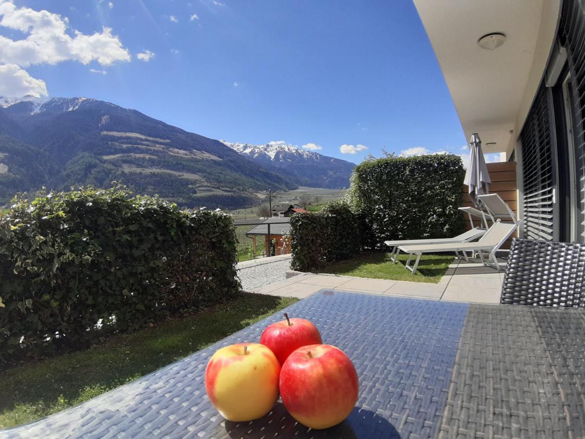 Weinreichhof Villa Castelbello Buitenkant foto