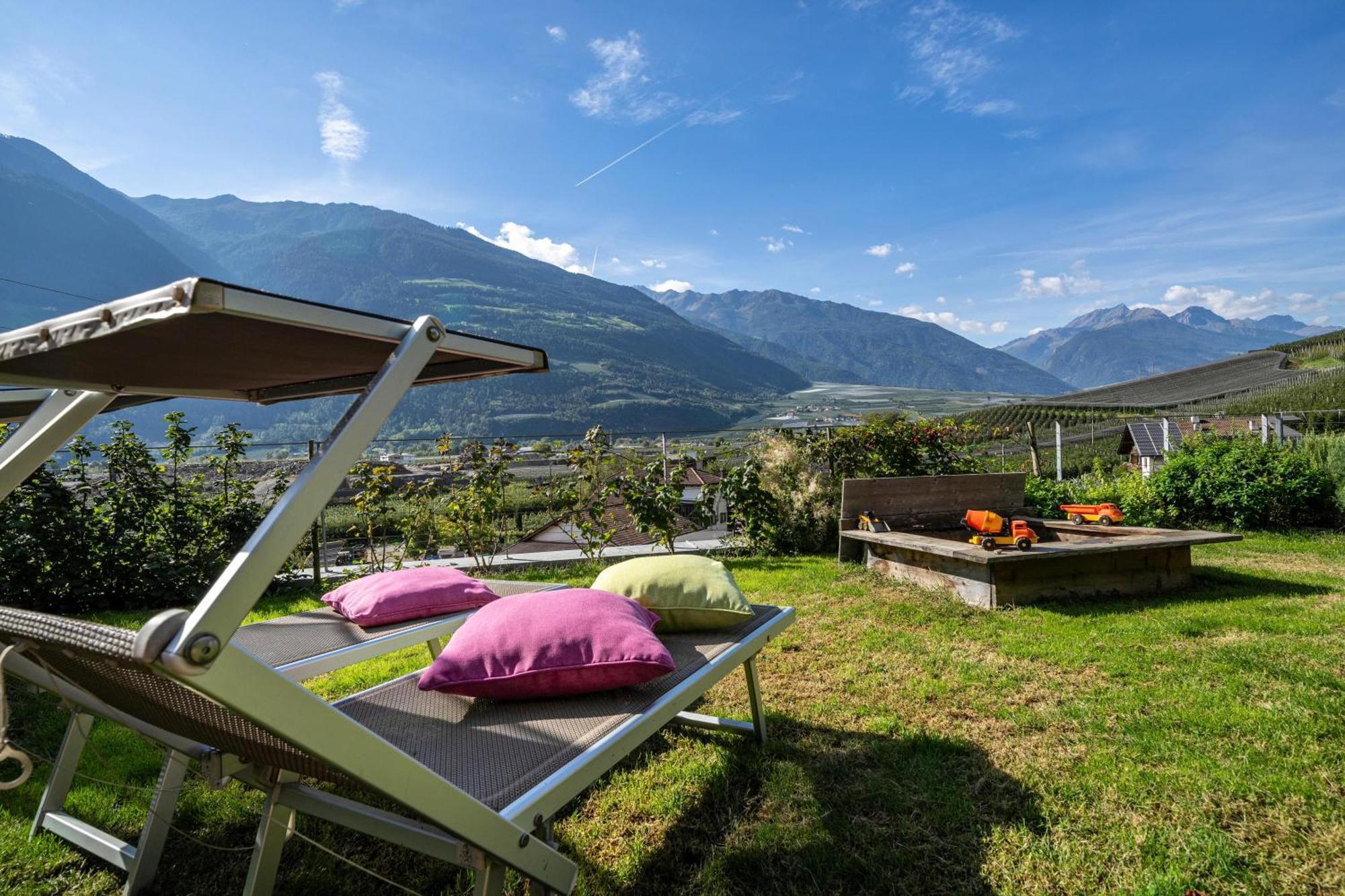 Weinreichhof Villa Castelbello Buitenkant foto