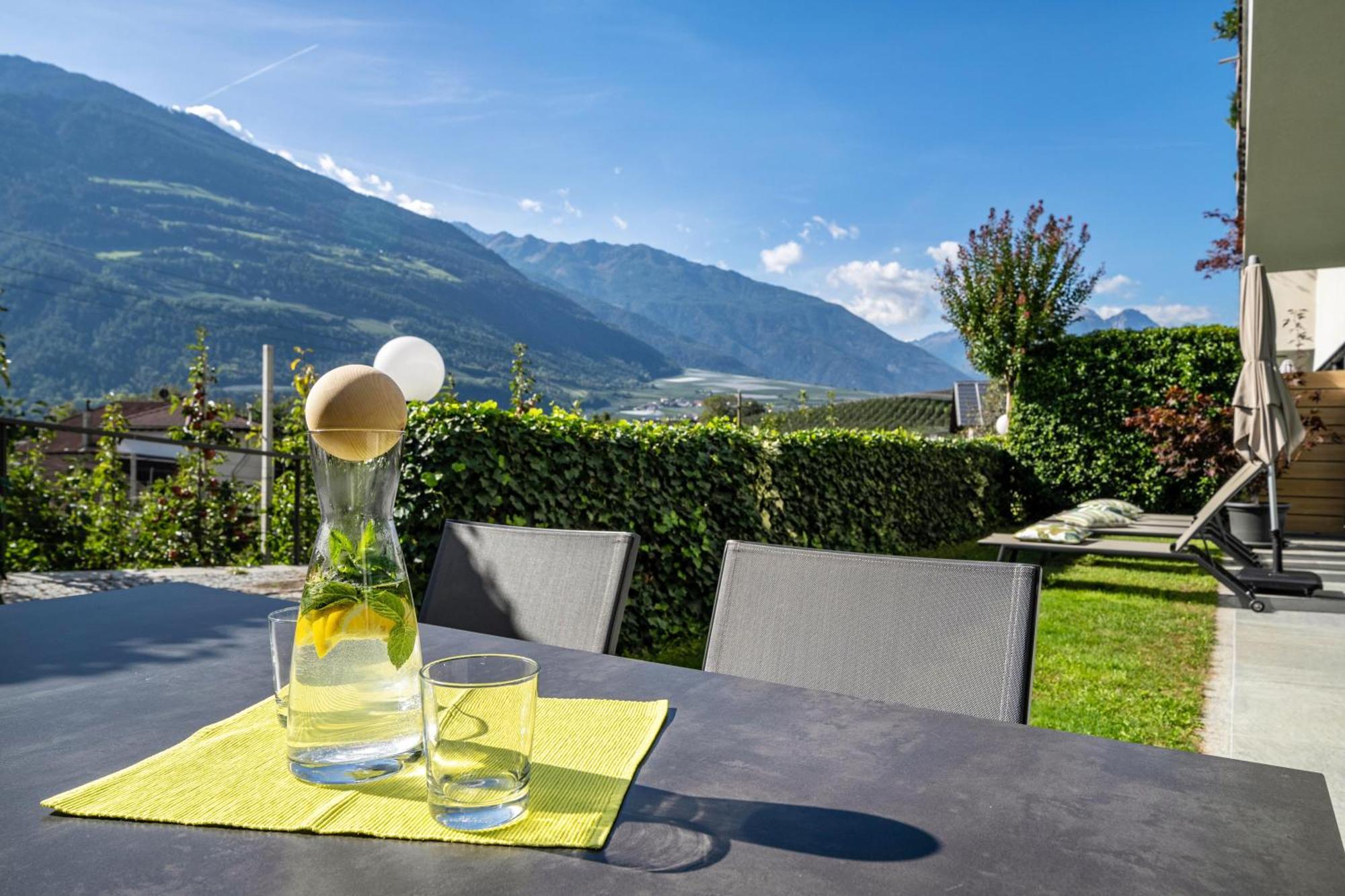 Weinreichhof Villa Castelbello Buitenkant foto
