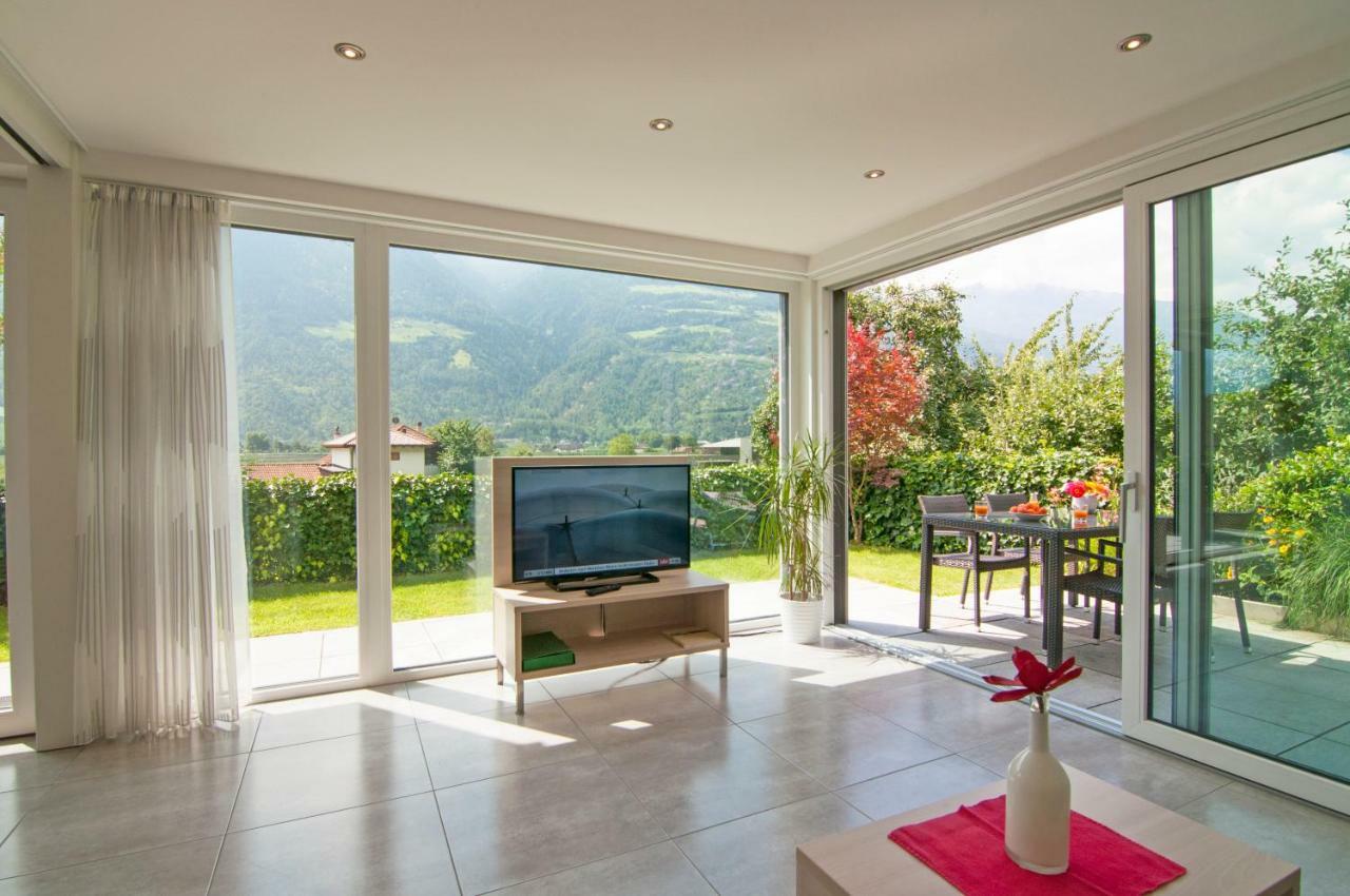Weinreichhof Villa Castelbello Buitenkant foto