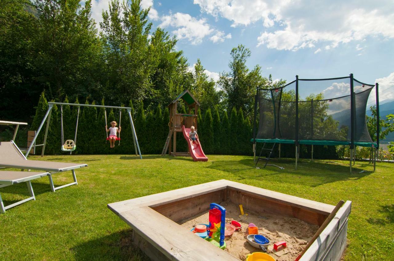 Weinreichhof Villa Castelbello Buitenkant foto